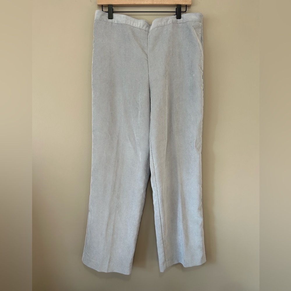 NWT Alfred Dunner Light Gray Corduroy Slacks Women’s size 14